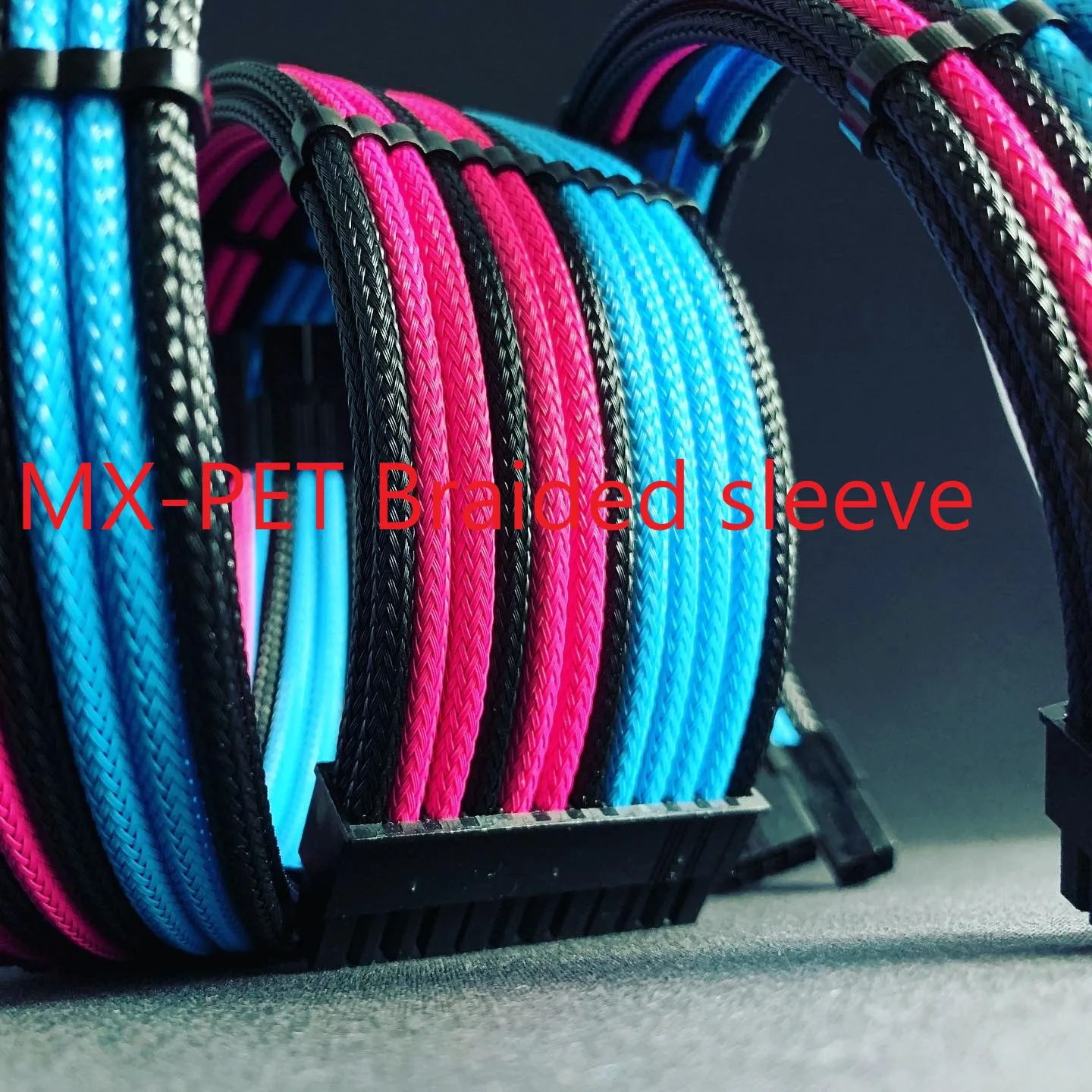 Expandable braided sleeving cable sleeving