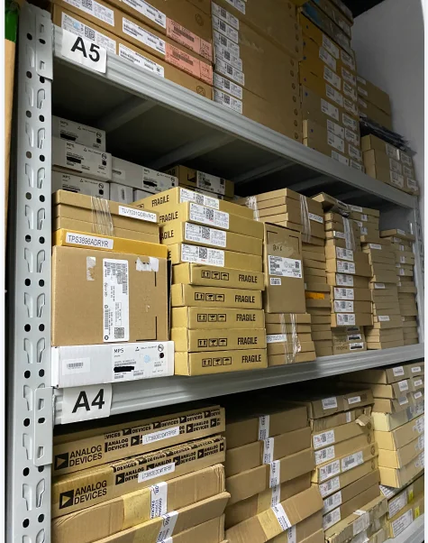 Чип IC SRGZS J4125 электронные компоненты абсолютно новые оригинальные в наличии