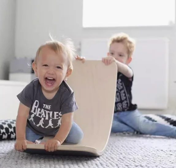 customized Wood Curvy Montessori Balance Board for Kids Children Yoga Natural Wooden Sensory  Therapy Training Learning Toy