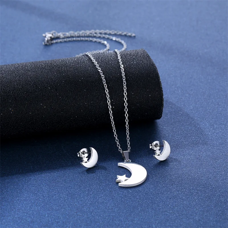 Stainless steel star and moon necklace female South America niche design clavicle chain stud earrings set Jewelry for women men