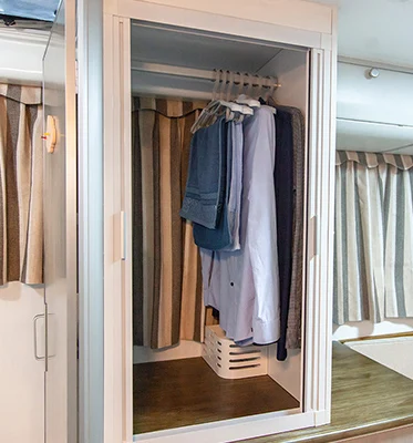 Quality Supplier Applicable Independent Suspensions Off-Road Caravans Camp RV Caravans For Sale In China With Aircon