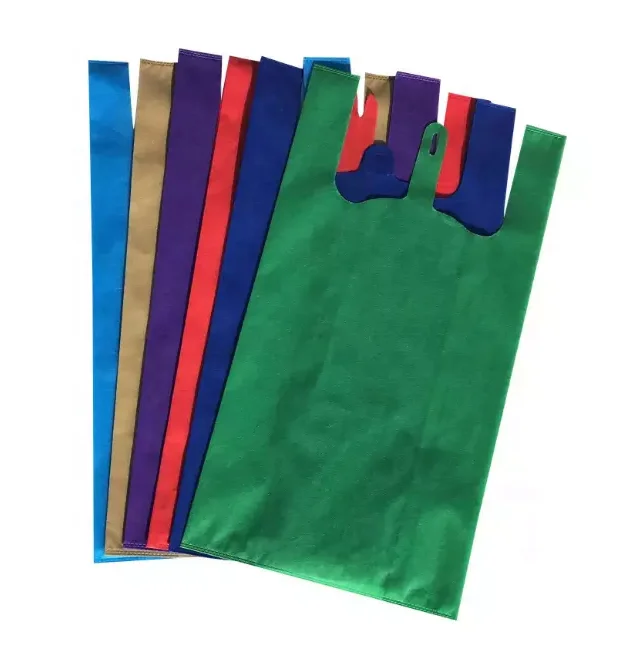 PP non-woven t-shirt bag 45gsm 15*30*10cm white or by your order