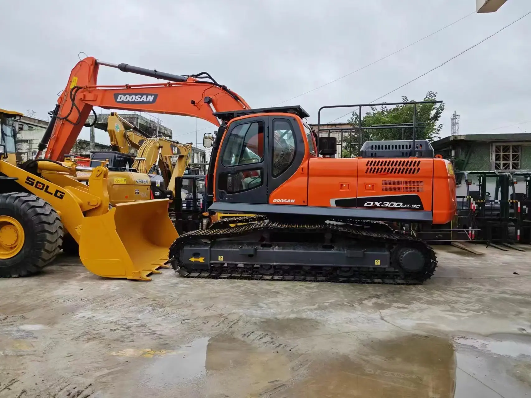 Подержанный двигатель Doosan DX300LC-9C Евро 5 EPA год 2020 большой экскаватор ферма сделано в Японии