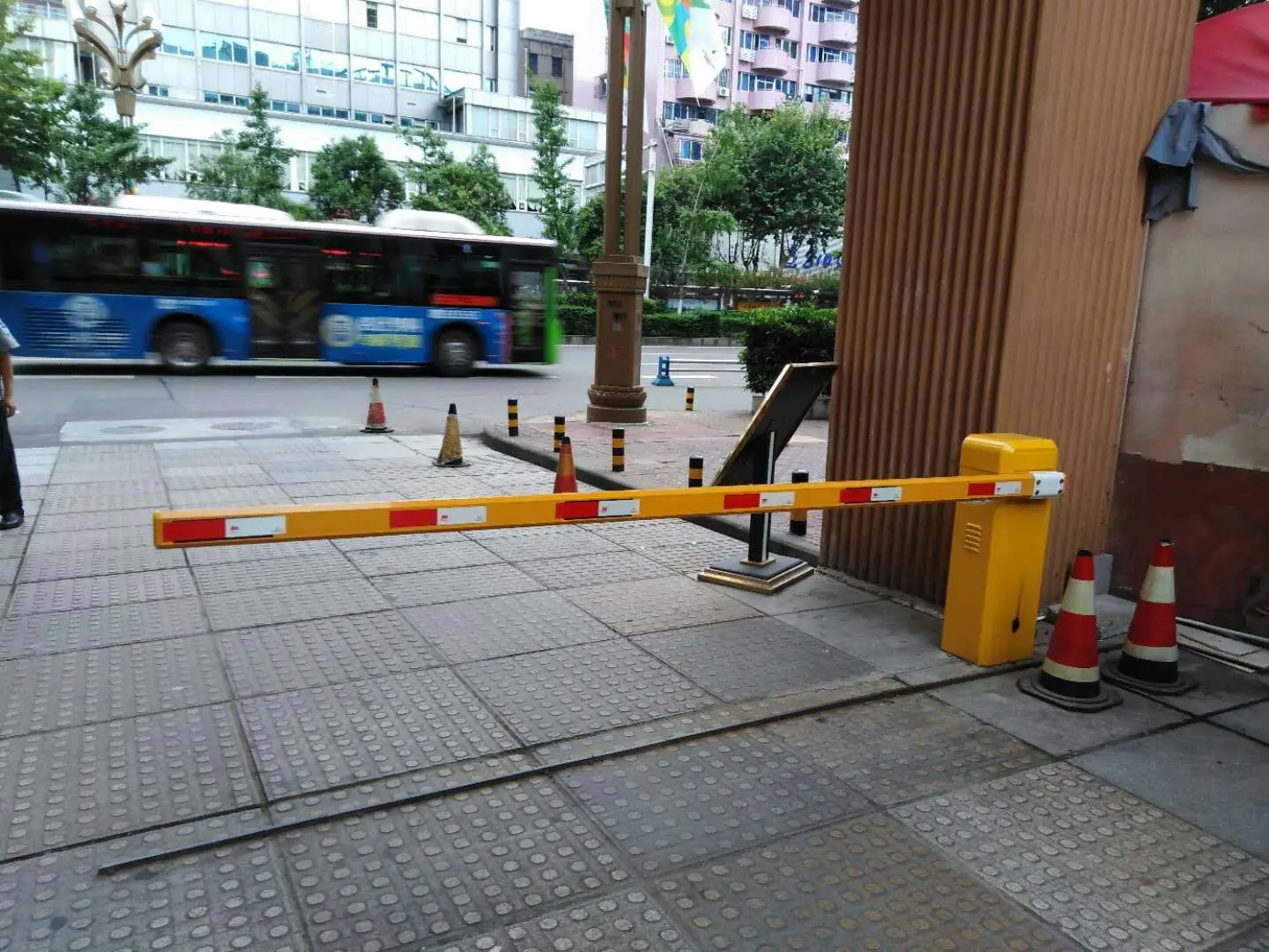 Parking/Community Straight Arm Barrier Automatic Gate Parking Barrier Boom Gate Car Microwave Sensor Arm Barrier Gate