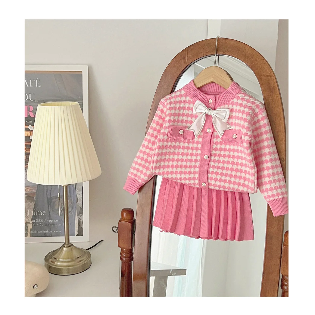 New Hot Selling Baby Girls Knitted Clothing Two Pieces Sweater Sets Lovely Girls Bow Sweater and Skirt Suits