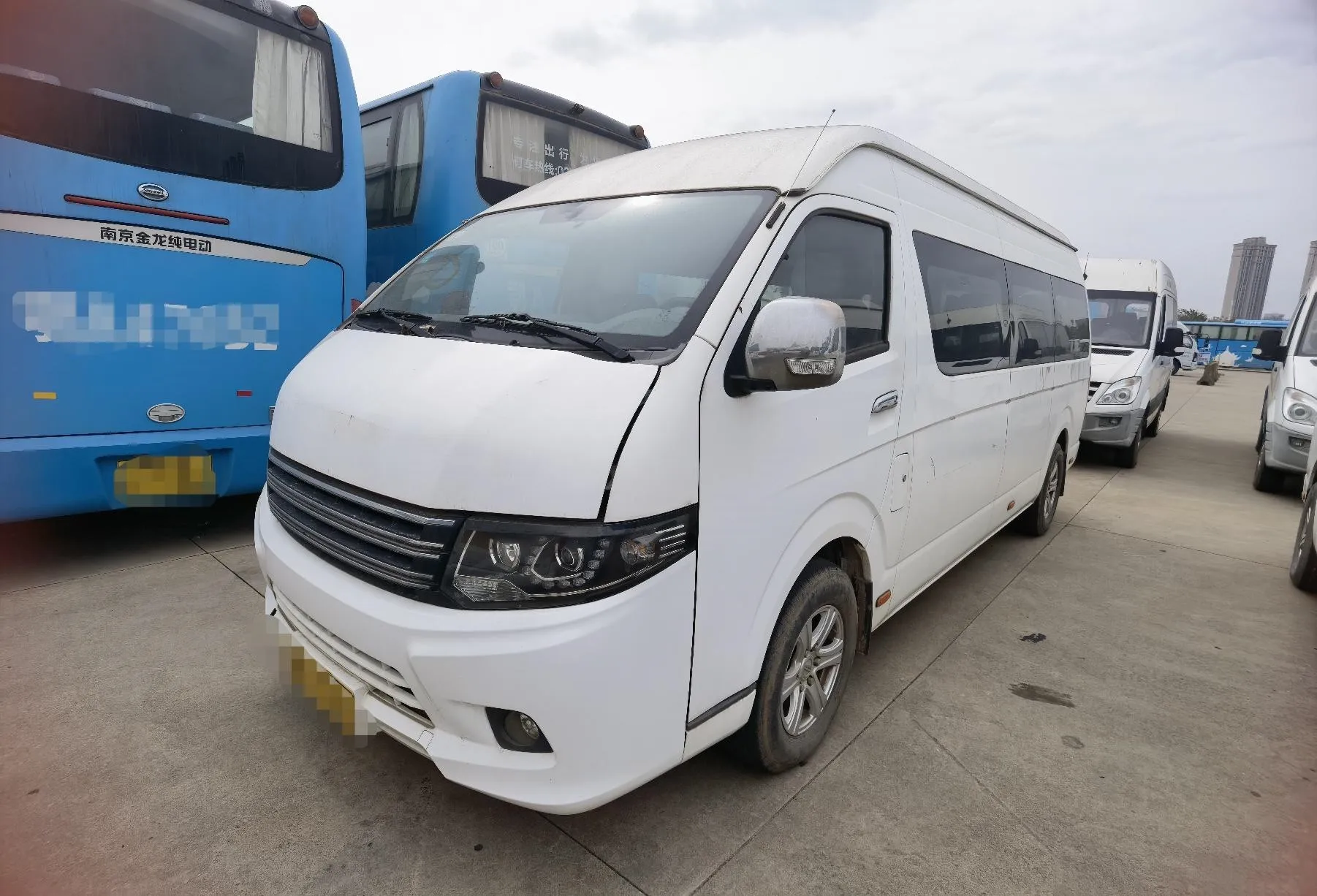Second Hand Kinglong Electric Mini Bus Passenger Hiace 15 Seats Cheap Price Short Trip Buses