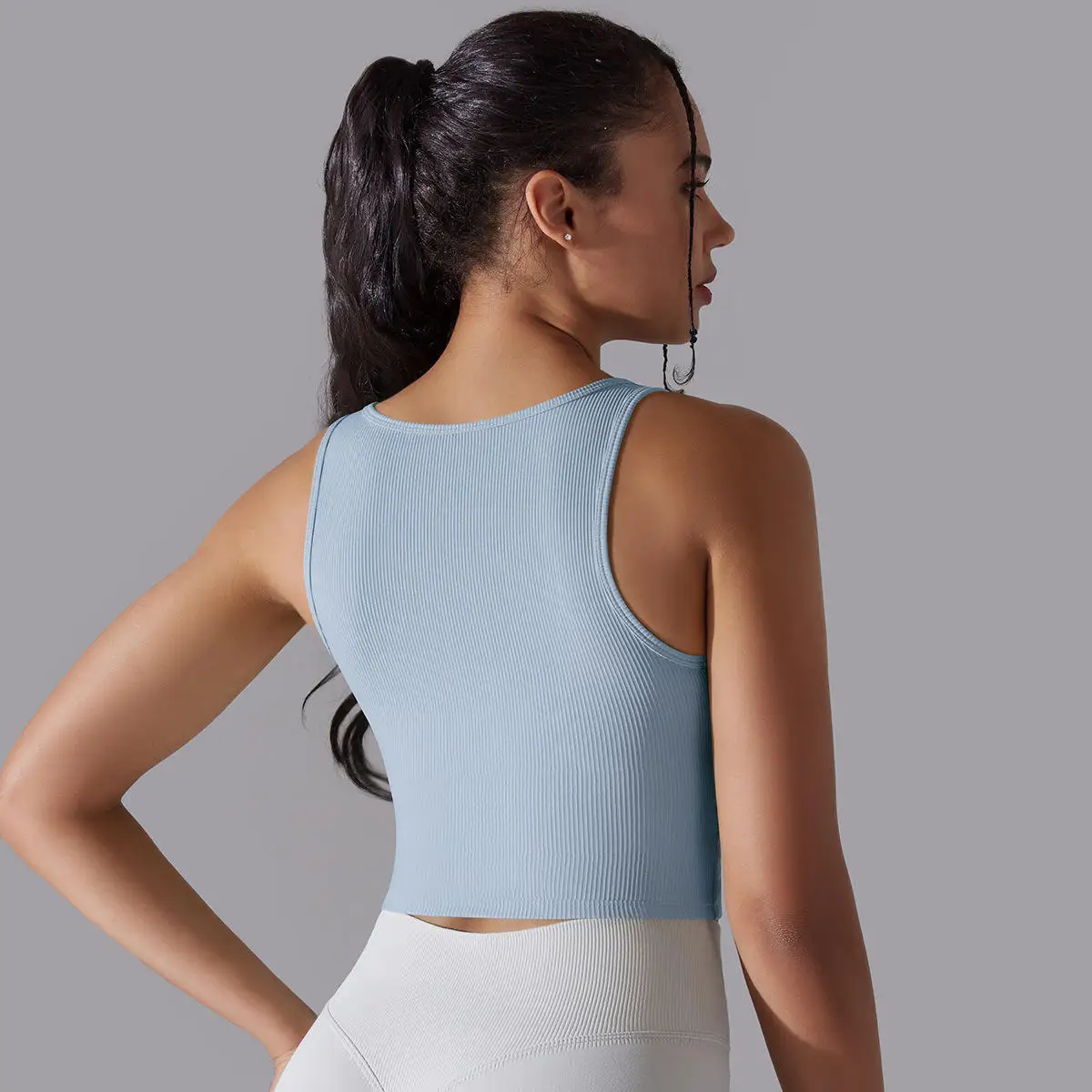 2024 Seamless Sports Vest for Women Cropped Tank Top Built in Padded Gym Fitness Sportswear Factory