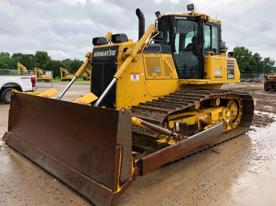 Б/у экскаватор по хорошей цене колесный фронтальный погрузчик KOMATSU D65 колесные погрузчики