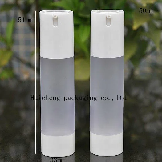 Wholesale 15ml 30ml 50ml empty travel mini vacuum clear frost round airless lotion cream plastic bottle for skin care