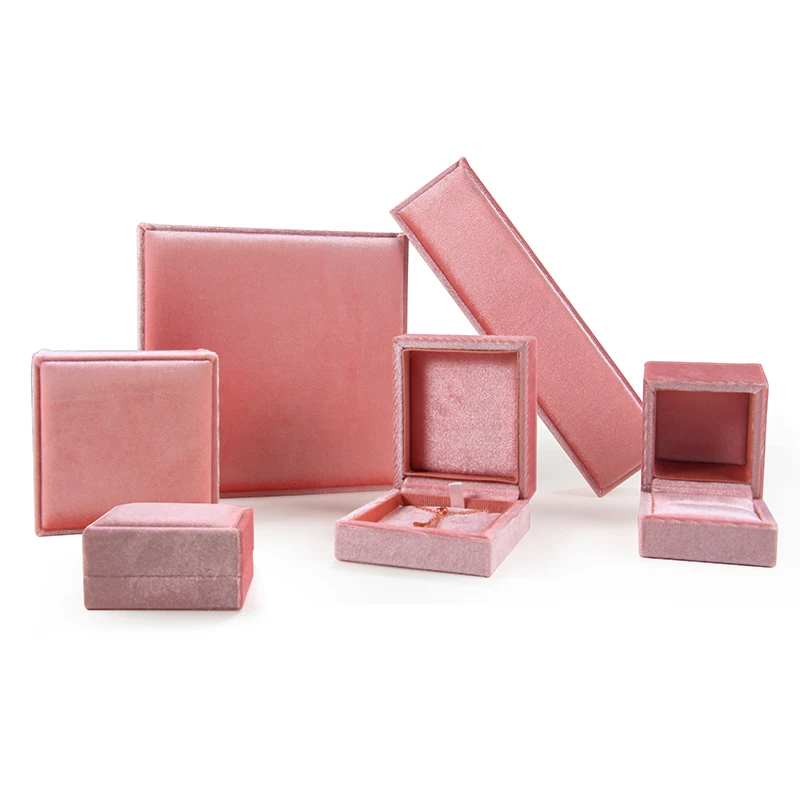 Top Fashion Custom Velvet Jewelry Box With Logo Pendant Earring Bracelet Necklace  Pink Ring Box Velvet jewelry Packaging Box