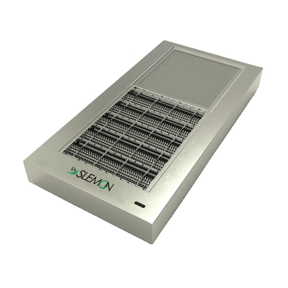 Automatic stainless steel shoe sole cleaning machine for cleaning and disinfection