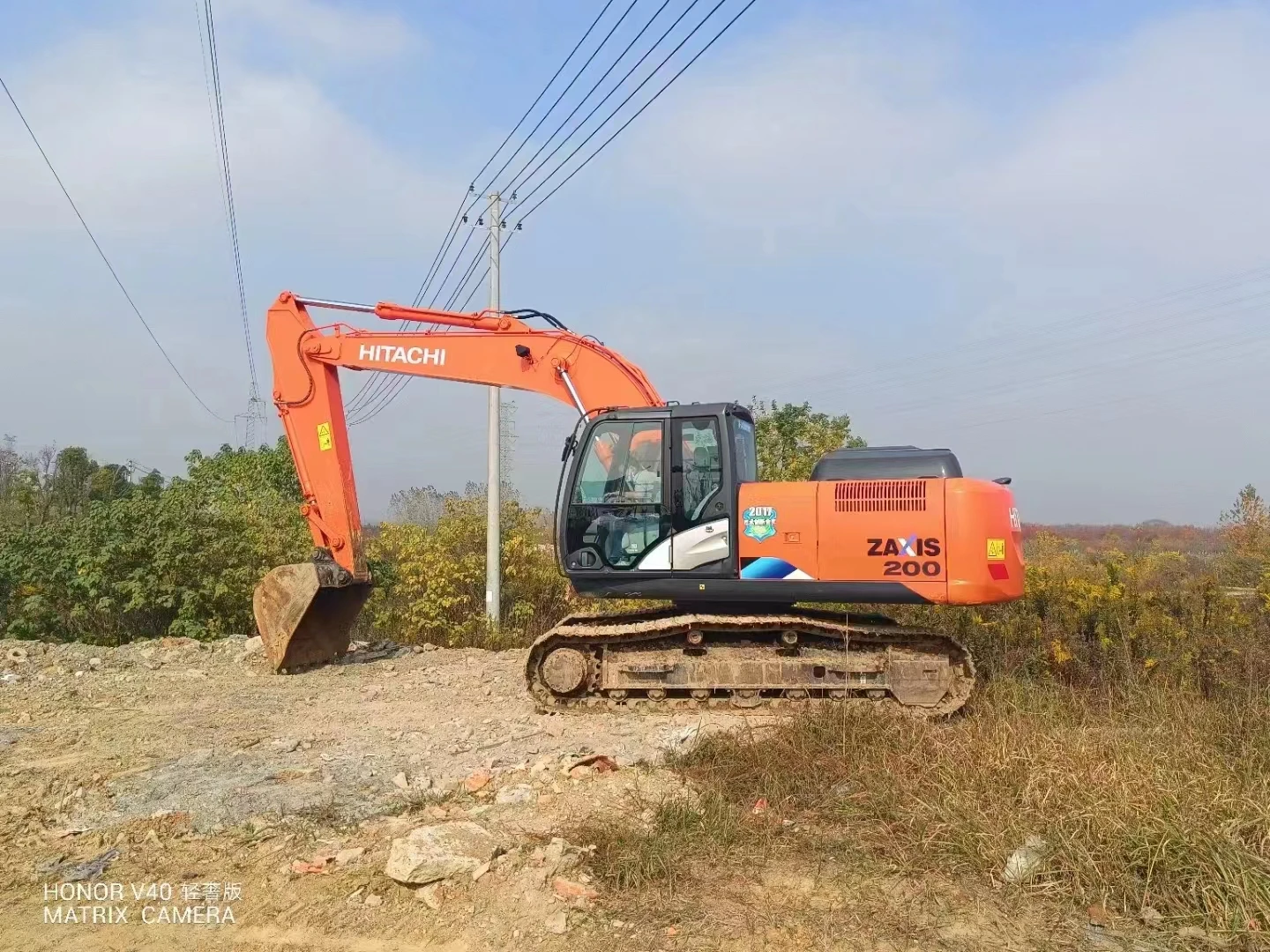 Лидер продаж б/у экскаватор среднего размера HITACHI ZX200 20 тонн подержанный с хорошим состоянием хода