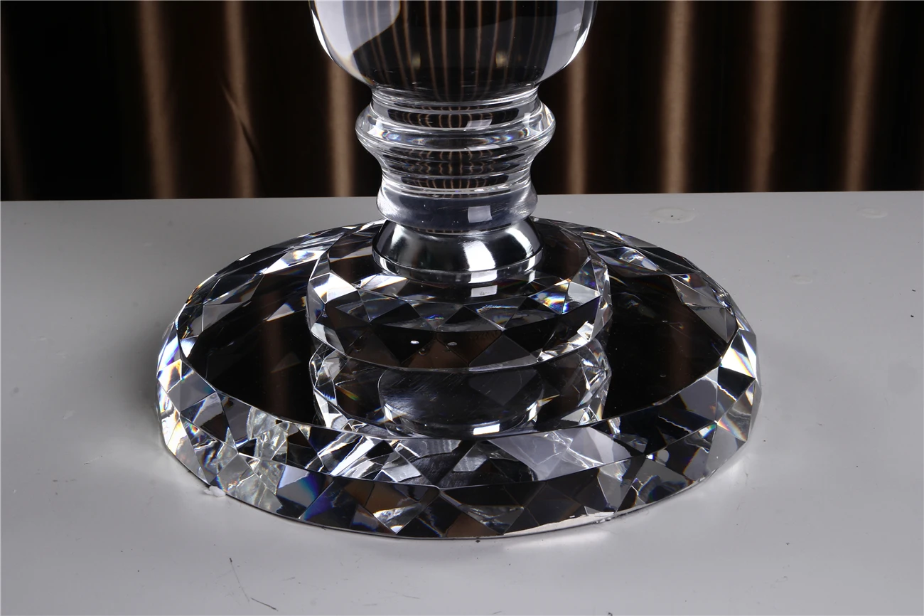 New luxury 5 arms K9 Crystal  candelabra Wedding Centerpiece wholesale Tall Glass Tubes Candle Holder with Lampshade for sale