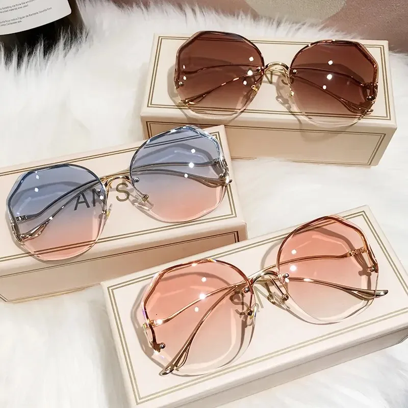 Low price wholesale fashion luxury metal frame sun glasses Trendy square top classic frameless UV400 luxury women sunglasses