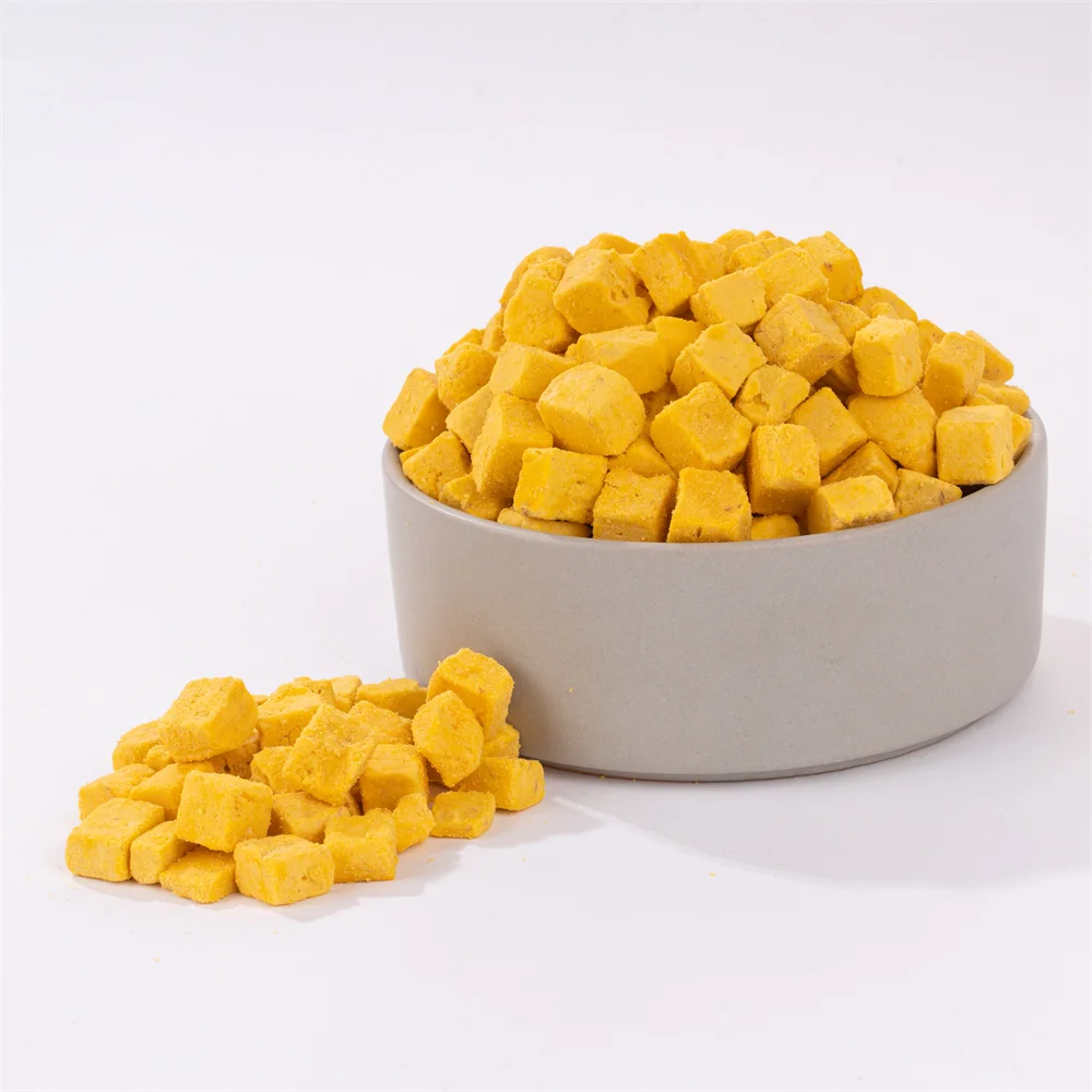 A must-eat egg yolk freeze-dried snack for puppies and kittens to develop Suitable for young dogs and cats