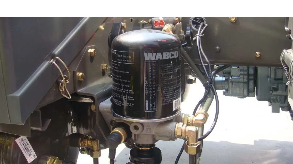 AIR DRYER WG9000360521 for Sinotruk HOWO SITRAK A7 T7 C7H Dump tractor truck parts