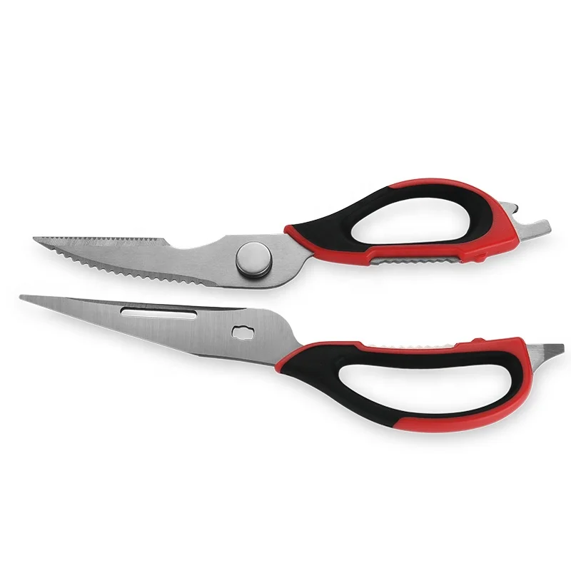 Kitchen scissors with magnet sheath