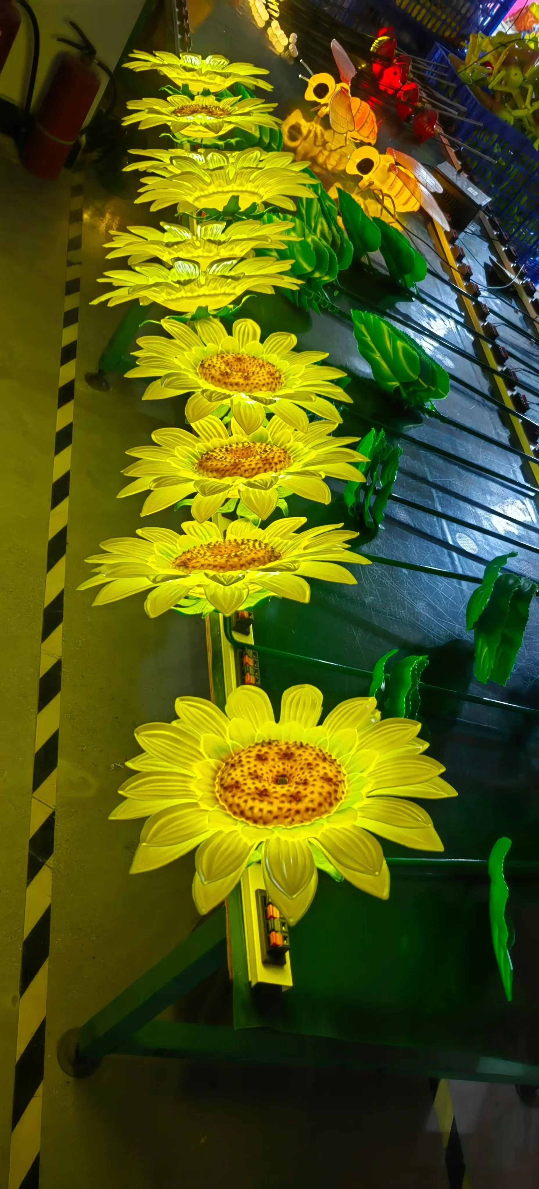 new arrival Colorful LED Fireworks Sparklers  Plastic String and Flower Style for Patio Pathway Christmas Decorations
