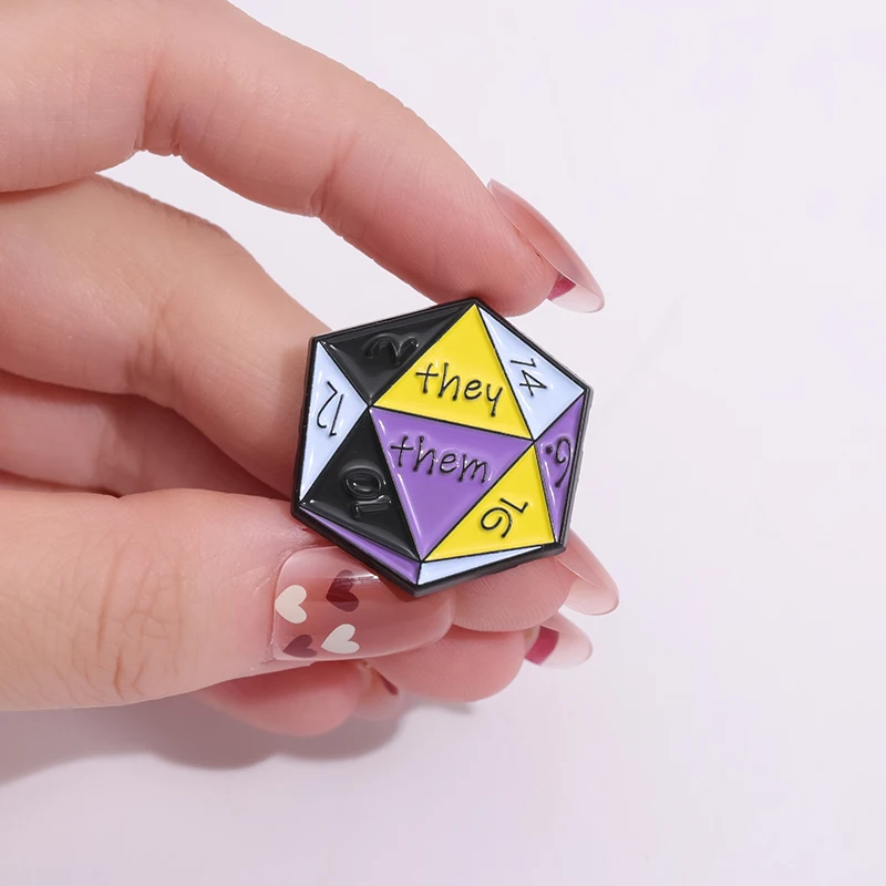 Punk Skull Gothic Enamel Pins Terror Eyes Head Lapel Badge Hat Backpack Brooches Jewelry Shirt Clothes Collar Pin Jewelry Gift