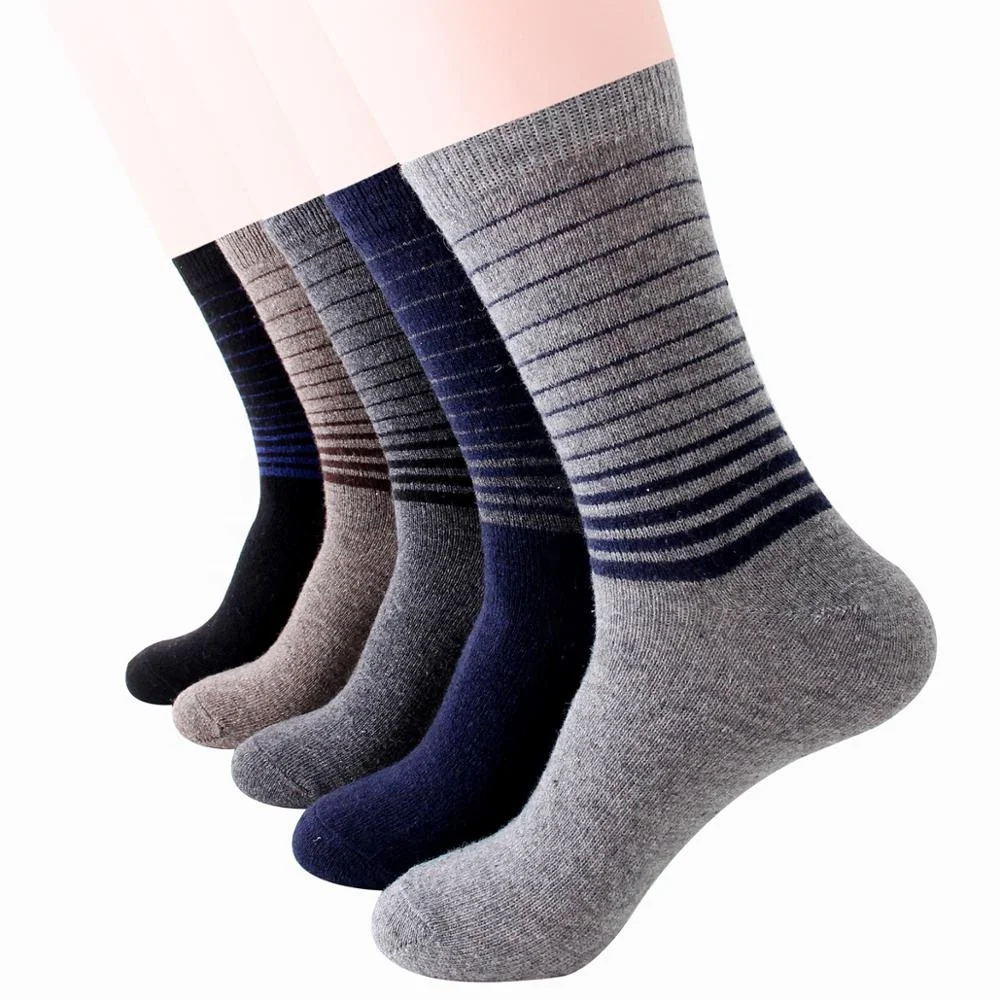 Xianghui custom logo athletic sport crew socks no minimum order wholesale high quality cotton elite basketball custom