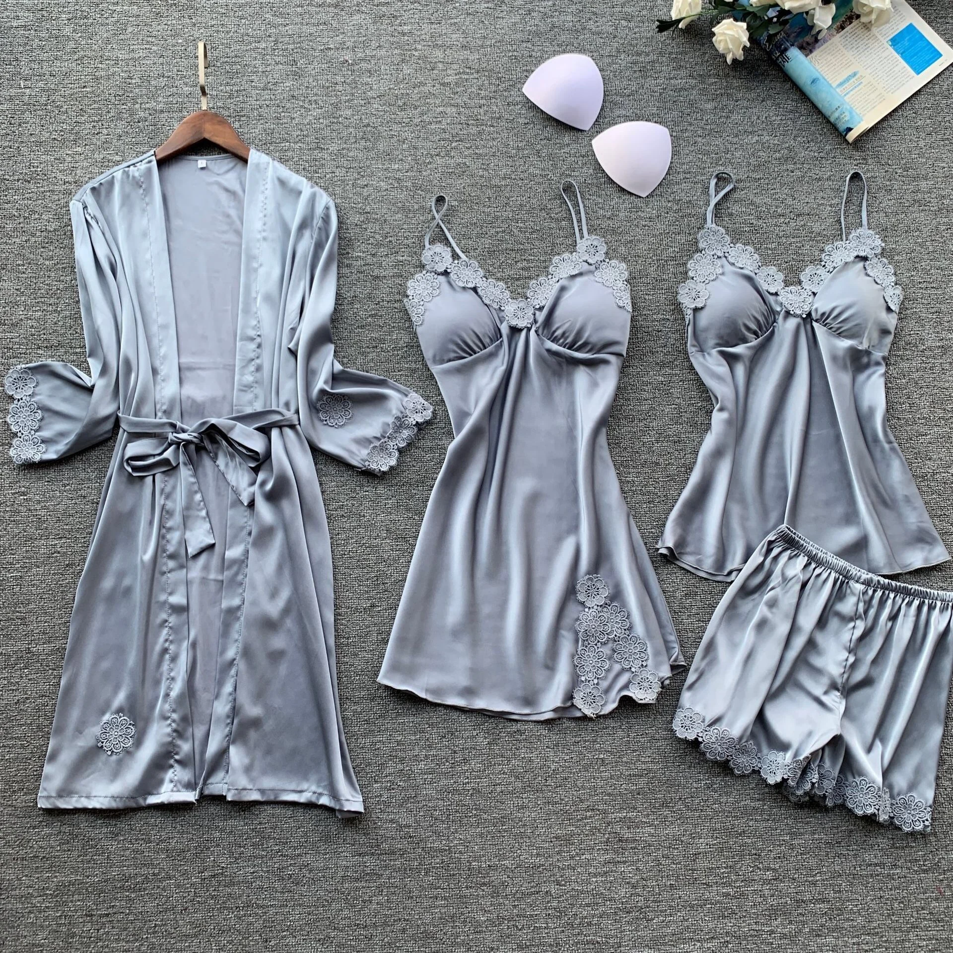  Wholesale Women Four Pieces Lace Sleepwear Elegant Silk Satin Pajamas Set 4 Home