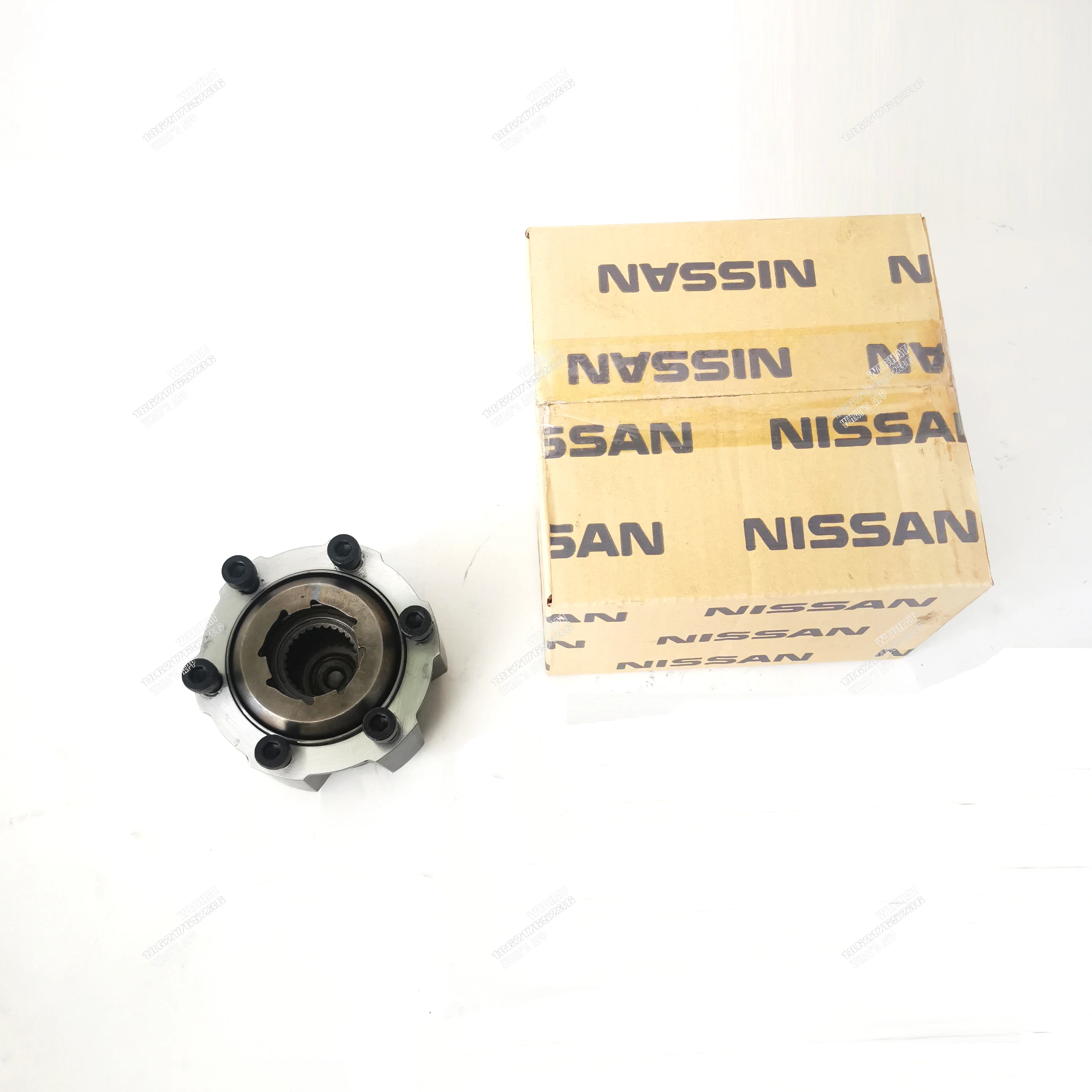 D22 Wheel hub bearing 40260-2S60A Manual Clutch Free Running Wheeling Hub  40260-2S601