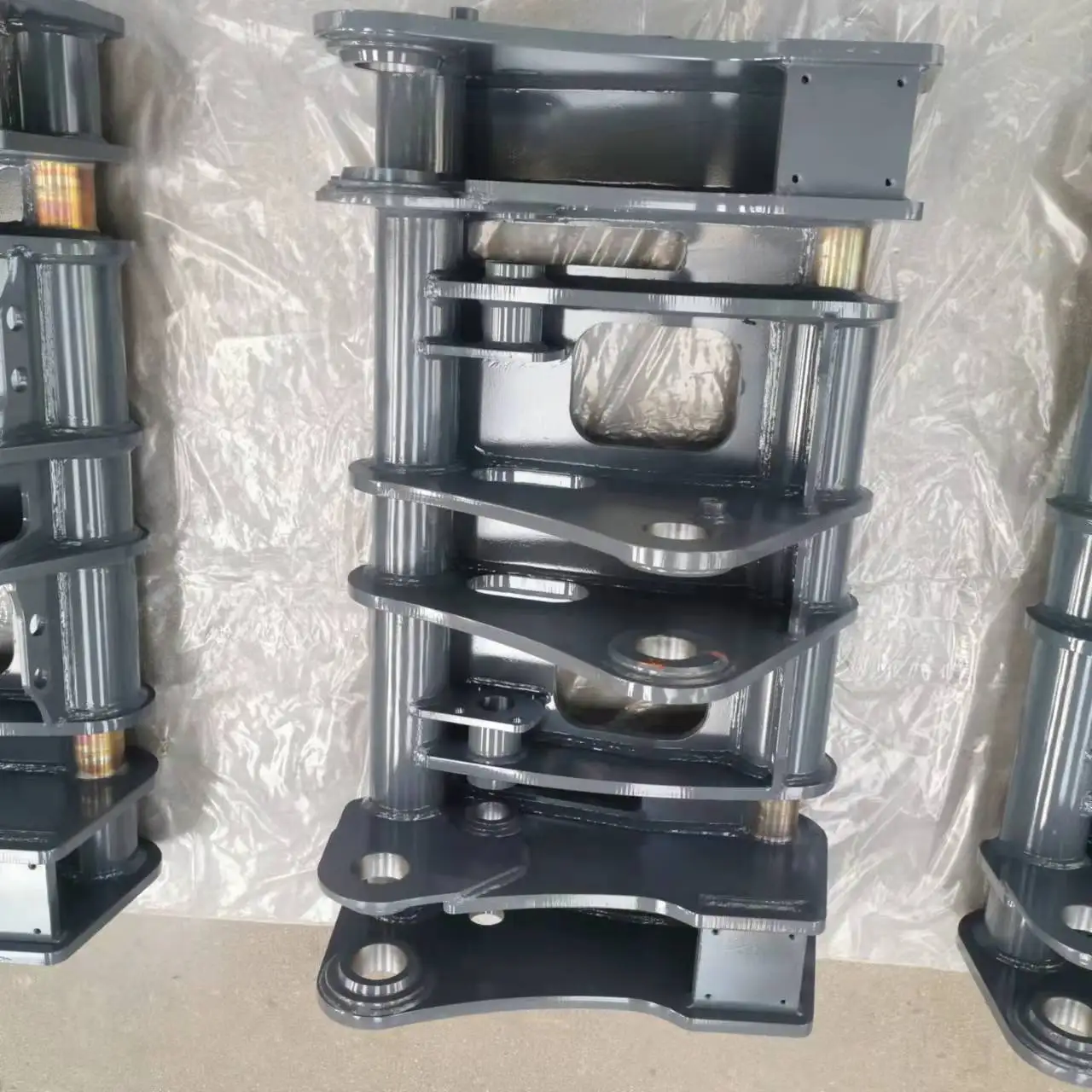 Good Quality Professional Production Hydraulic Rotator Coupler For Excavator Tilting Bucket Quick Couplers