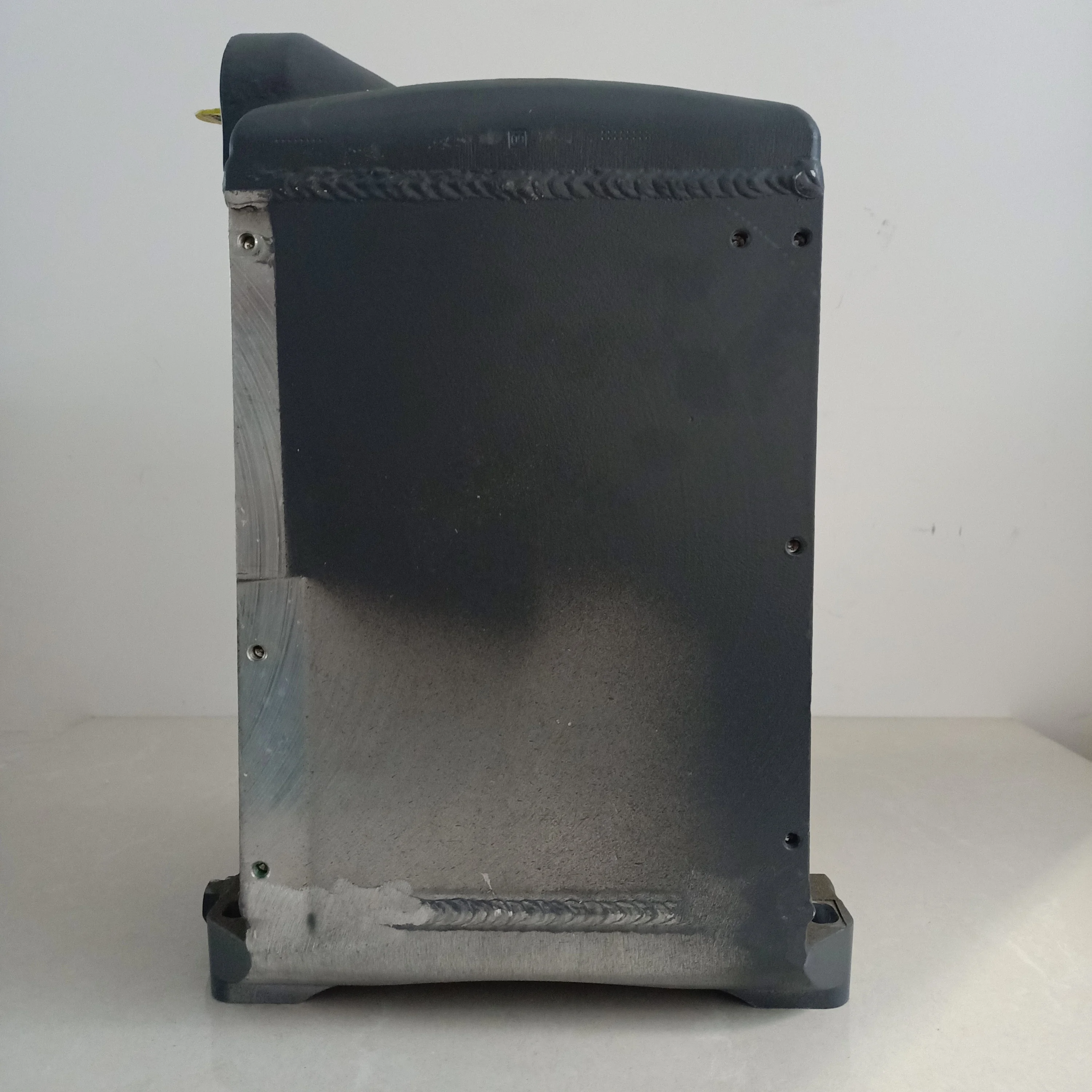 Deutz D914L04 diesel engine spare parts Original hydraulic oil cooler 0223 7499