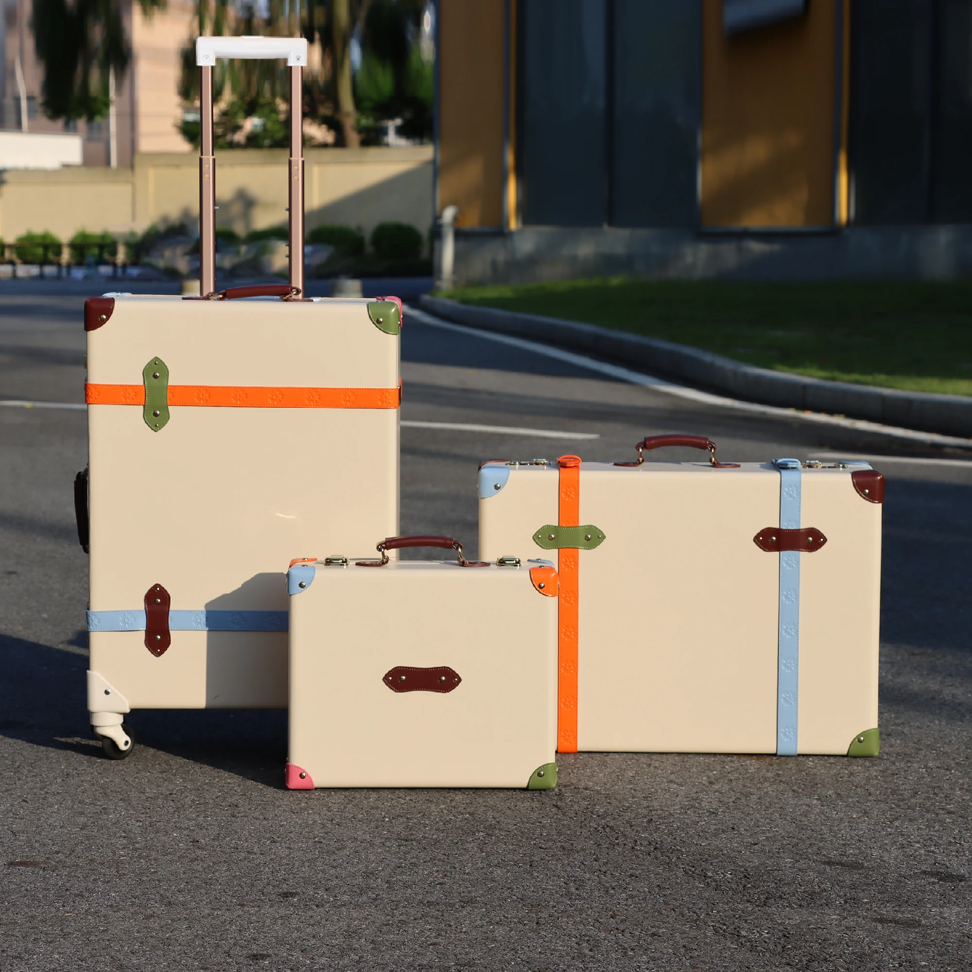 2024 Hot Selling 17 26 29 Inches Luxury PU Leather Travel Suitcase Luggage Fashion Wholesale Set