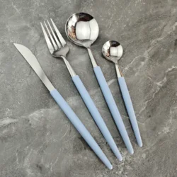 Disposable  Eco-friendly New Portuguese 4pcs plastic handle silver cutlery set Western tableware knife fork and spoon