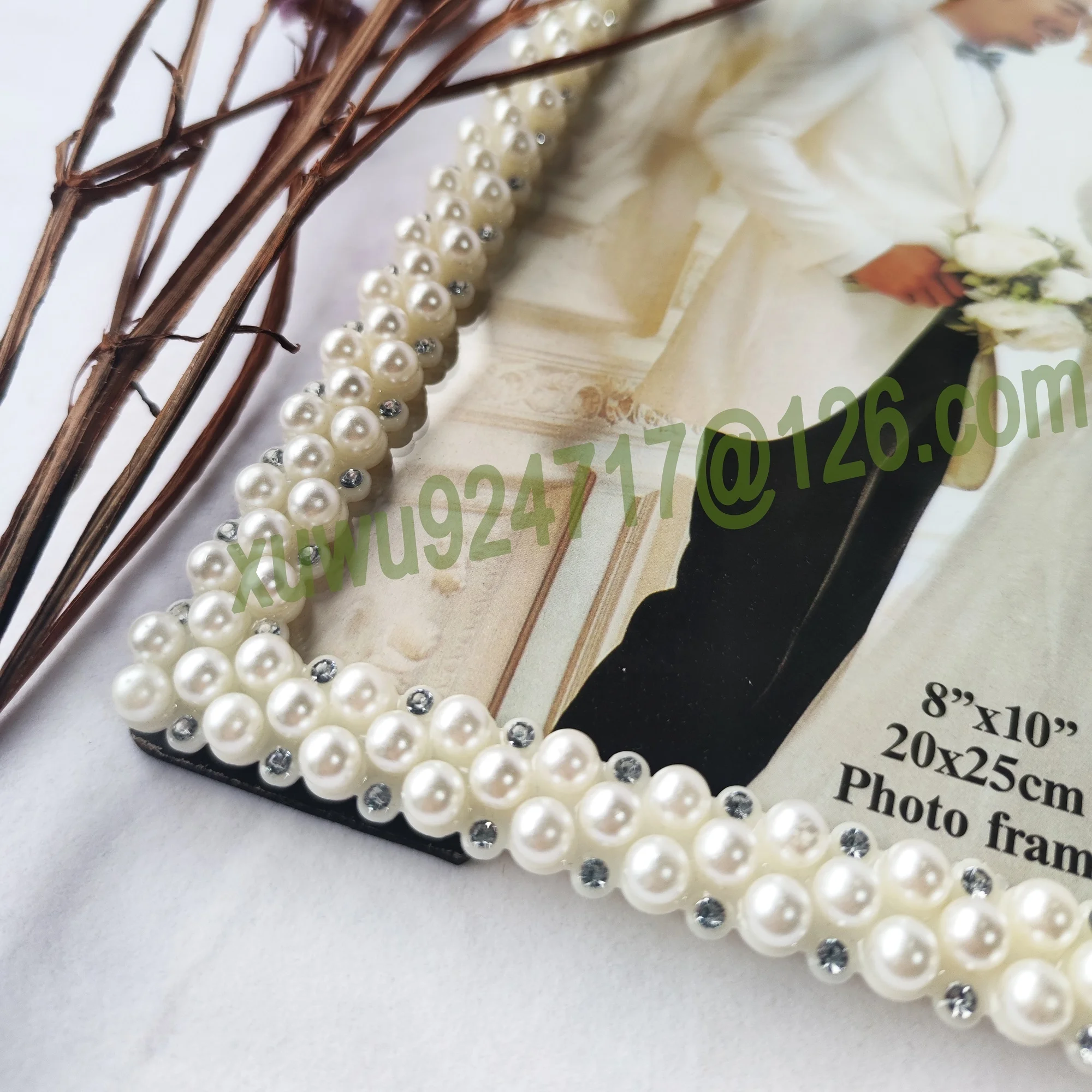 European Luxury Nice Plastic Resin Pearl Photo Picture Frames 8*10inch Fashion White Pearl Photo Frame Plastic Pearl Photo Frame