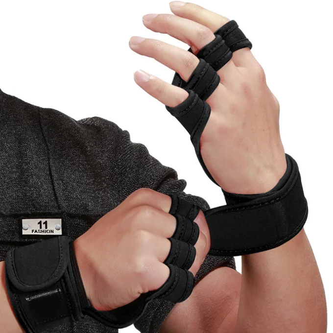 Hot sale half finger fitness riding gloves silicone mat training weightlifting gym gloves