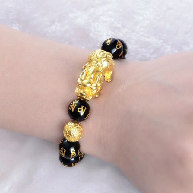 
Wholesale Charm Lucky Fortune Natural Feng Shui Black Obsidian Pixiu Bracelet For Men and Women 