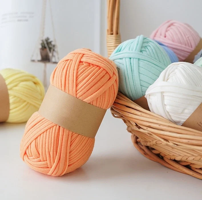 Hand-woven bag cushion tapestry diy crochet recycled t shirt yarn for handmade bag