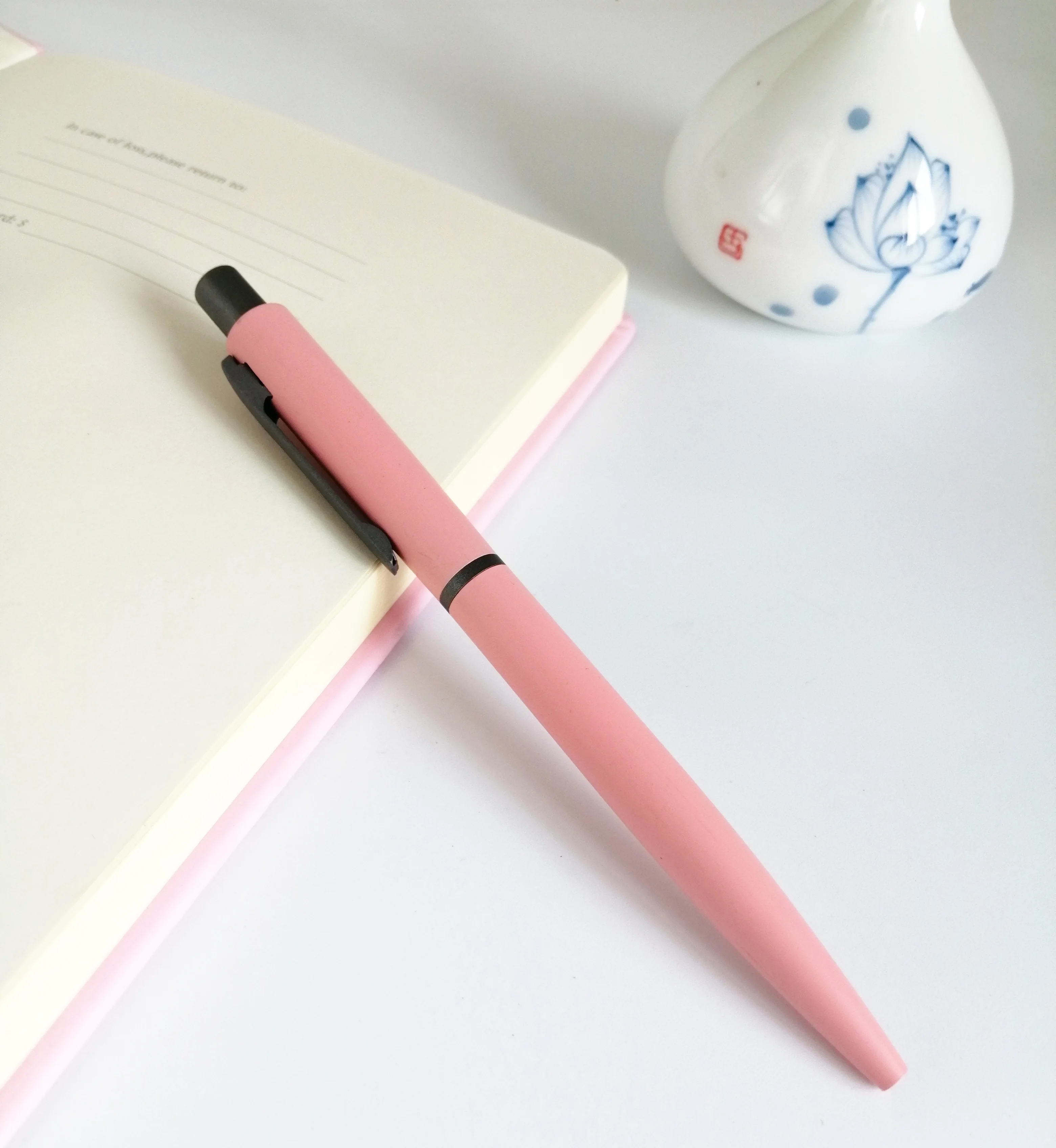 Promotion Activities Gift Pen Ballpoint Pen with High Quality Ink