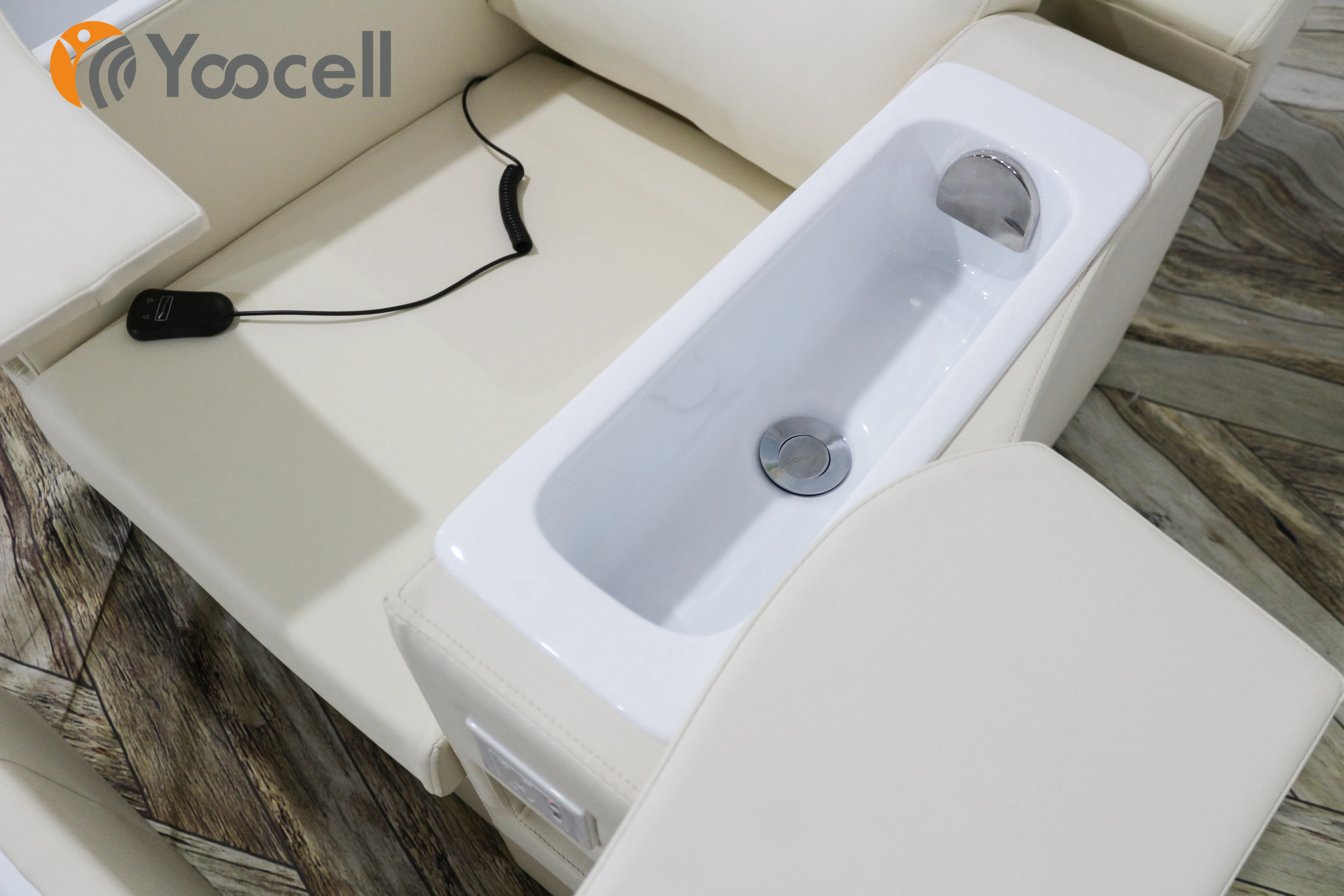 
Yoocell Manufacturer multifunctional spot commercial furniture high-end comfortable synthetic leather pedicure chair 