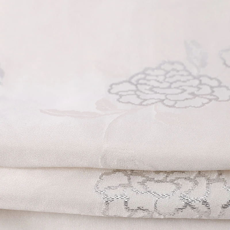 Hot sale 10% silver white shiny flower dyeable silk metallic jacquard satin fabric