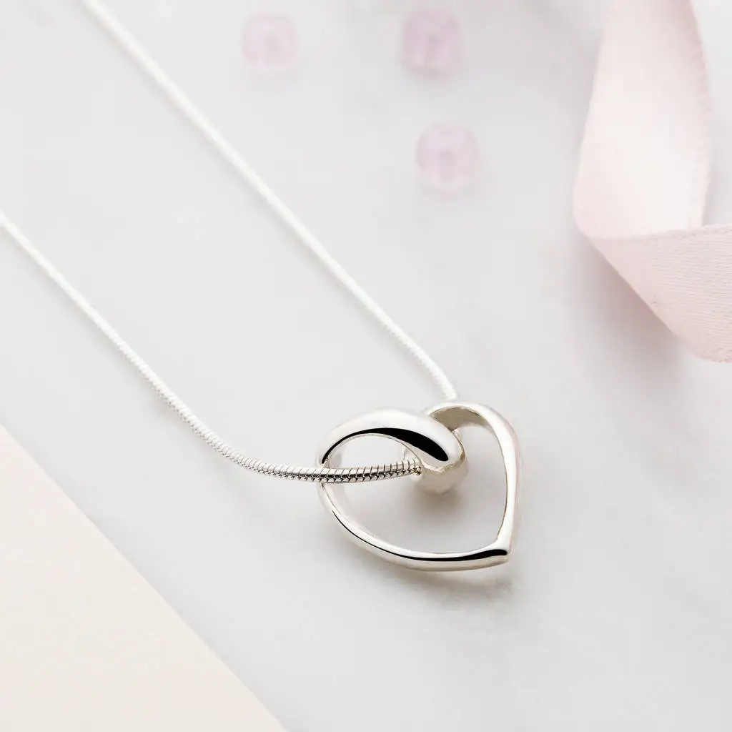 sterling silver 925 virgin mary heart charm necklaces Floating big Heart Necklace