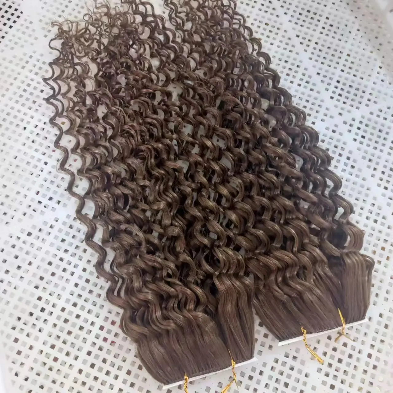 Hot sell in israel hair extension most popular virgin customized colour invisible feather hair extensions weft human