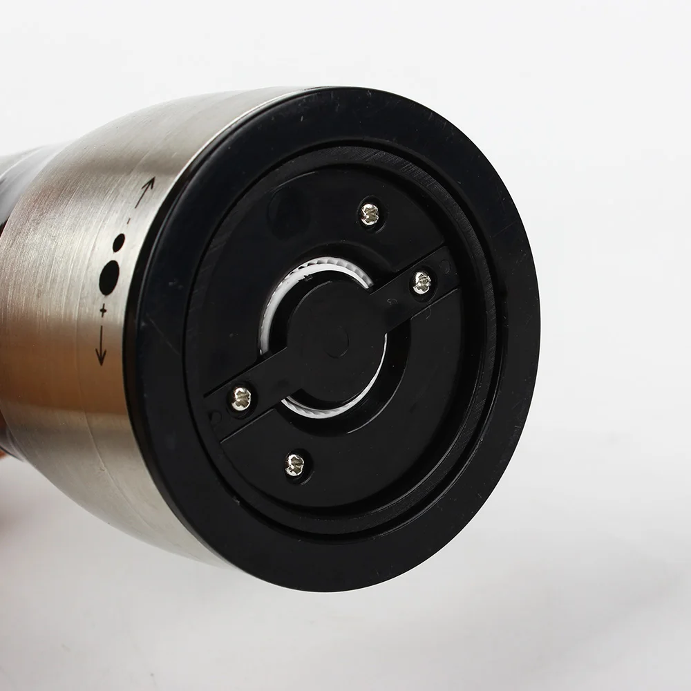 Production of pepper grinder ceramic pepper grinder