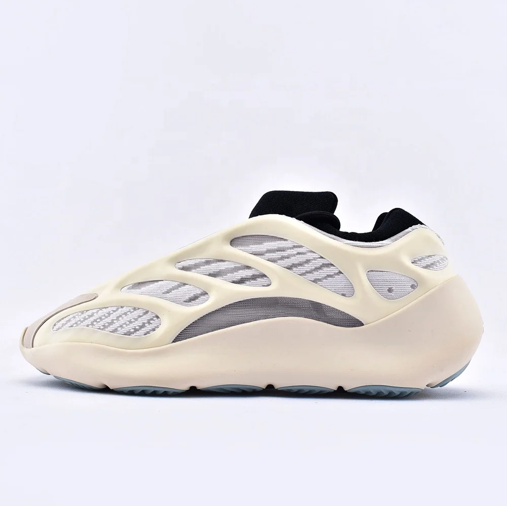 
2020 Original Yeezy 700 V3 Running Shoes Sport Shoes Sneakers Running Putian Shoes Original Yeezy 700 Logo Boxes Size Us 4-12 