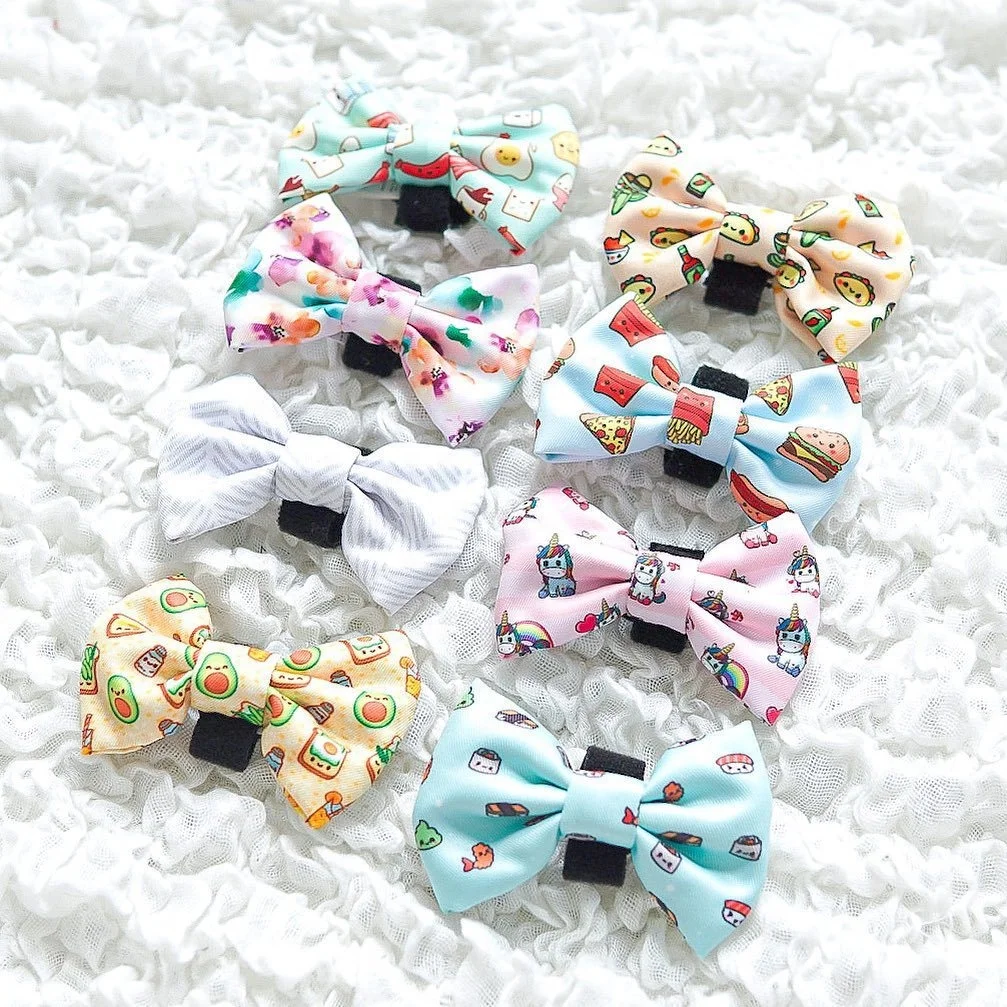 Designer Retractable Rope Padded Dog Bow Ties Pet Collar Bandanas And Leash Light And Poop Bag Harness Adjustable Custom Set