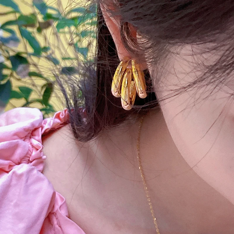 JoyEver 18k позолоченные нержавеющие стальные непотускненные современные крупные тройные