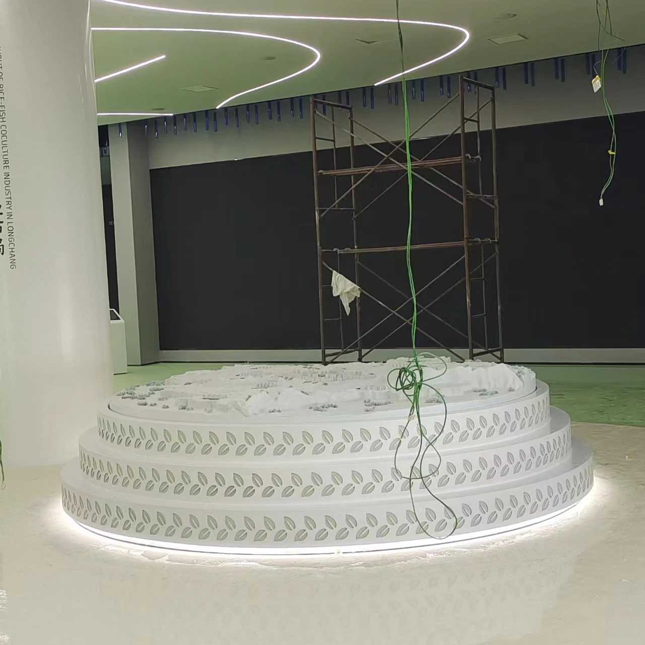 Interactive projection sand table is used to plan the science and technology model of the exhibition hall