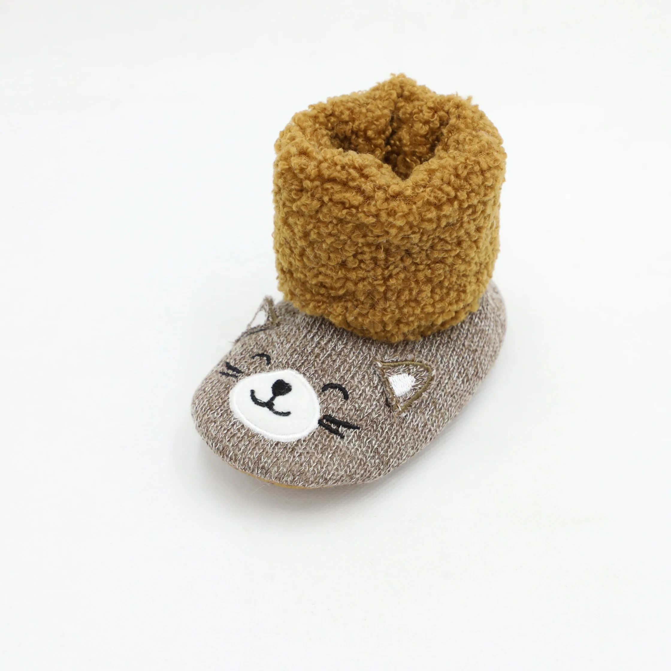 Супер мягкие коричневые милые животные детские тапочки кошка бархатная зимняя детская обувь