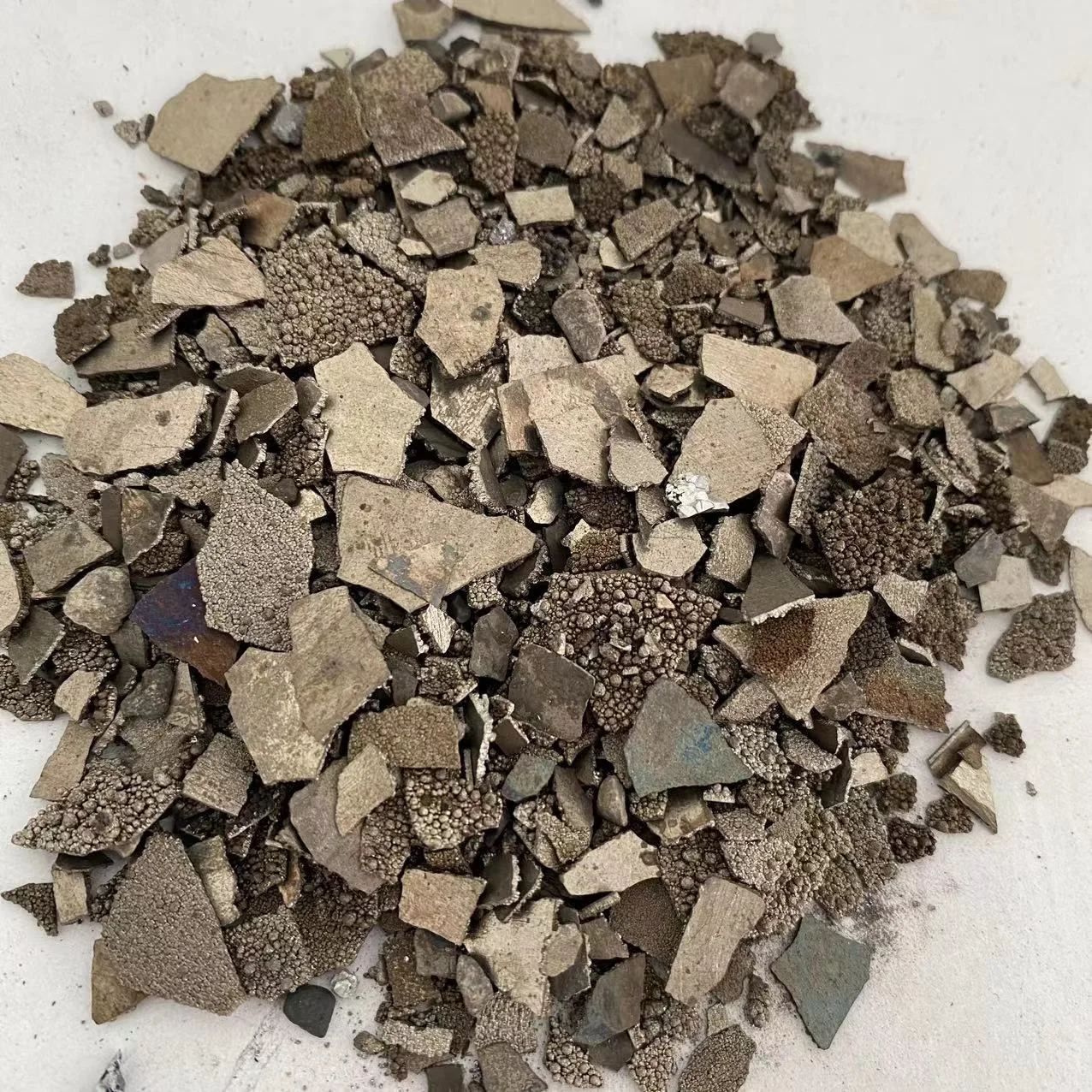 Factory Direct electrolytic manganese metal flake electrolytic manganese prices block