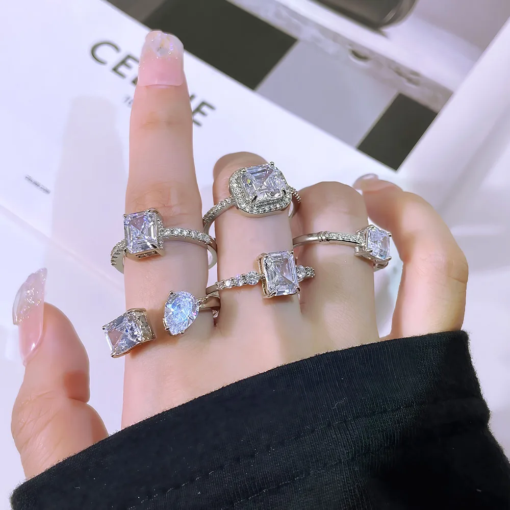 foxi Fashion Hot Selling AAA Zirconia Pave Rings Women Baguette Rings Women 18k Gold Plated Jewelry ring