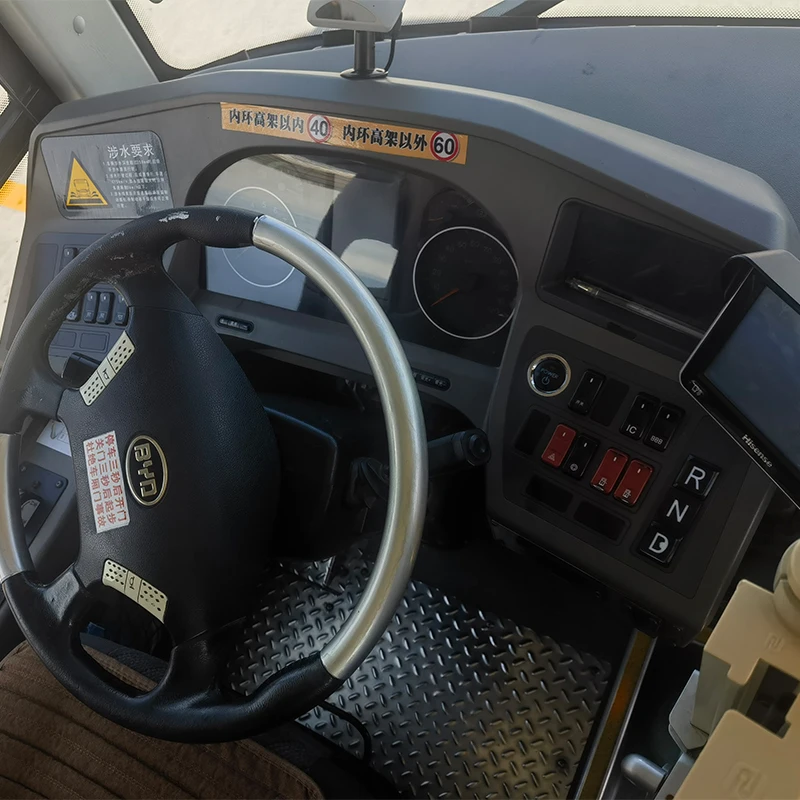 Factory Direct Sales Used BYD Electric Bus 10 Meters 18000KG Used City Electric Bus Public Used City Buses For Sale