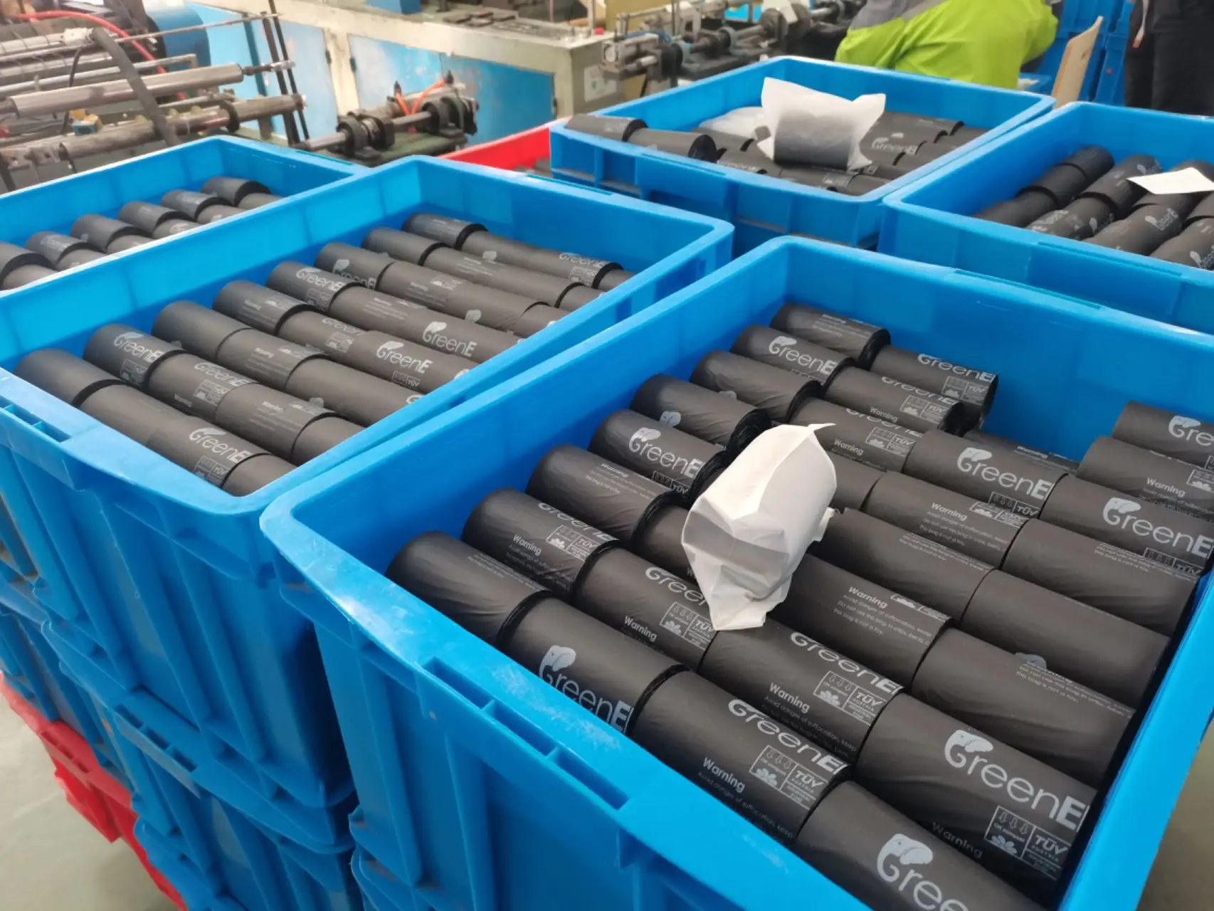 OEM Customized Logo pet poop bag supplier corn starch compostable bags