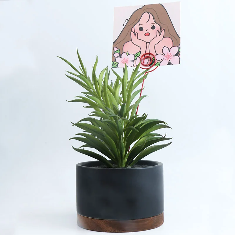 YS2008 Factory Customized Fast Shipping Heart Round Square Metal Wire Table Card Holder Memo Clips